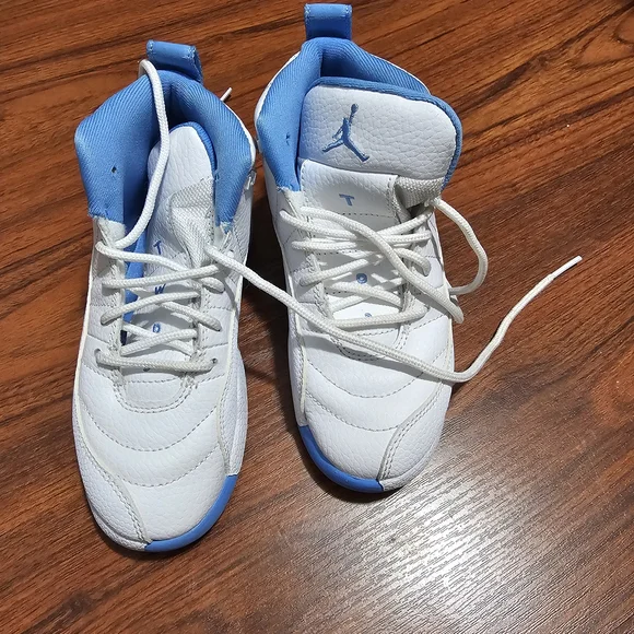 Jordan Blue and White Sneakers